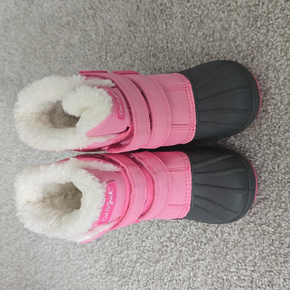 Size 11 kids snow boots by Cat & Jack
